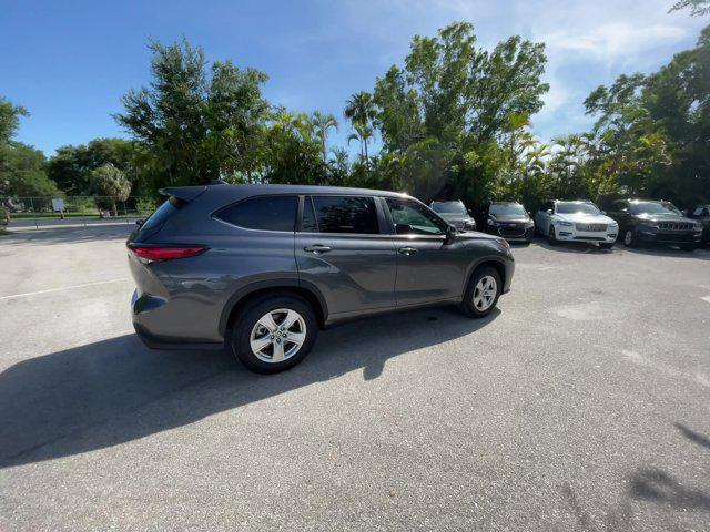 used 2023 Toyota Highlander car, priced at $31,708