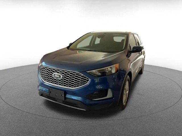 used 2024 Ford Edge car, priced at $25,012