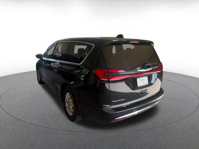 used 2024 Chrysler Pacifica car, priced at $30,294