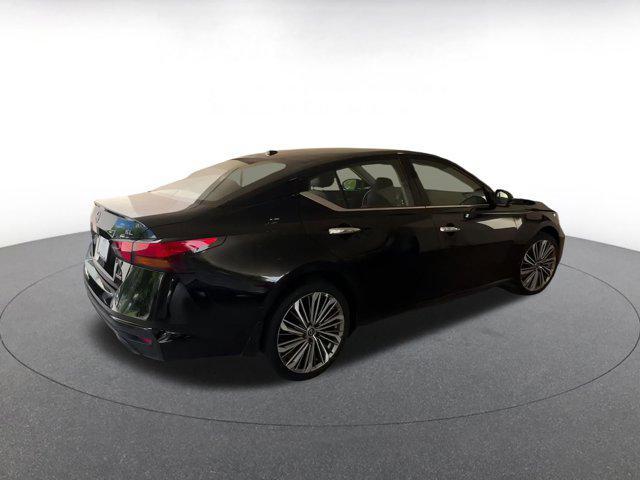 used 2024 Nissan Altima car, priced at $25,019