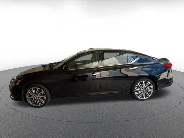 used 2024 Nissan Altima car, priced at $25,019