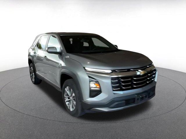 used 2025 Chevrolet Equinox car, priced at $23,721