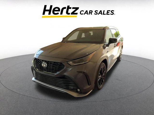 used 2024 Toyota Highlander car, priced at $39,272