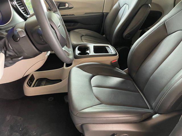 used 2024 Chrysler Pacifica car, priced at $30,600