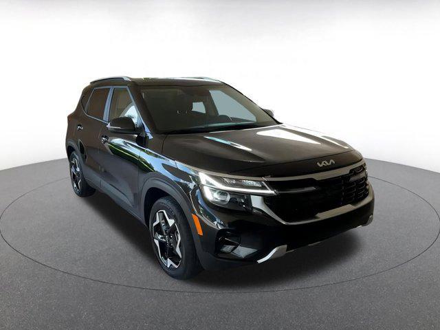 used 2025 Kia Seltos car, priced at $20,845