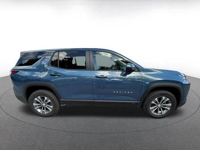 used 2025 Chevrolet Equinox car, priced at $28,434