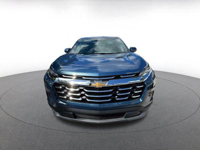 used 2025 Chevrolet Equinox car, priced at $28,434