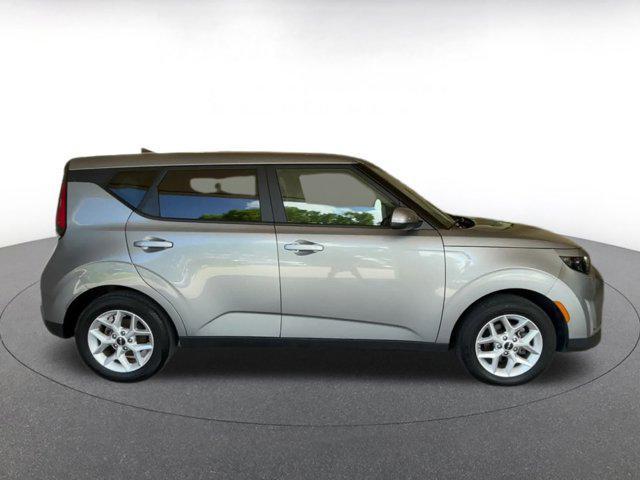 used 2024 Kia Soul car, priced at $15,708