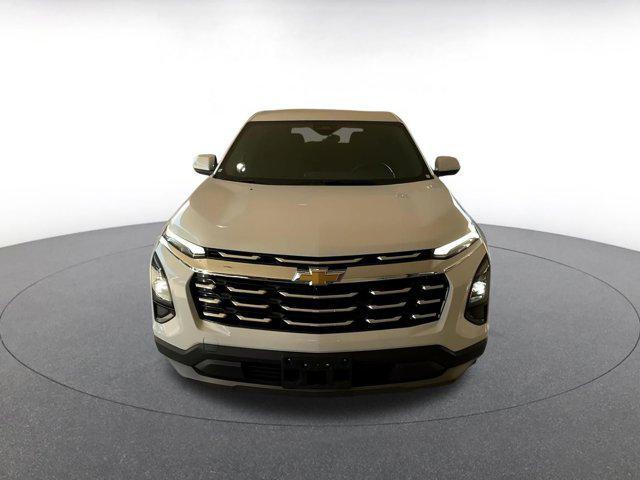 used 2025 Chevrolet Equinox car, priced at $23,979