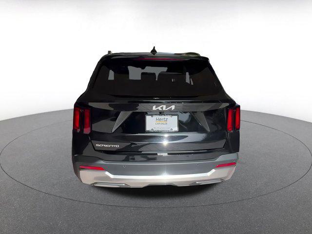 used 2024 Kia Sorento car, priced at $28,438