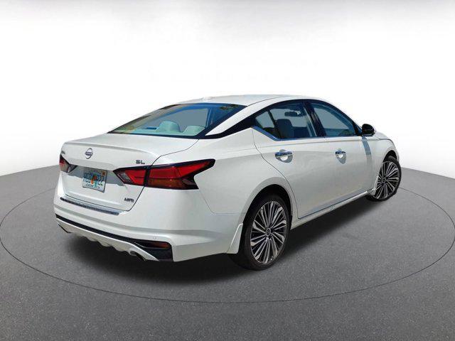 used 2023 Nissan Altima car, priced at $23,037