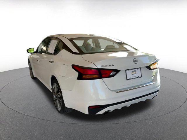 used 2023 Nissan Altima car, priced at $22,617