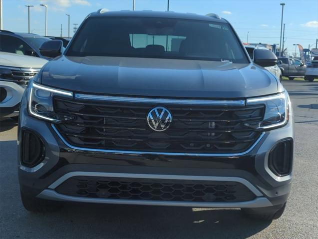 new 2024 Volkswagen Atlas Cross Sport car, priced at $39,860