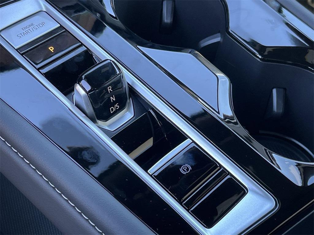 new 2025 Volkswagen Atlas Cross Sport car, priced at $49,262