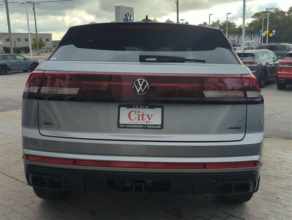 new 2026 Volkswagen Atlas Cross Sport car, priced at $52,871