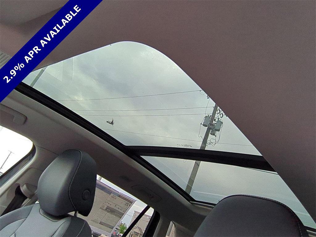 new 2025 Volkswagen Tiguan car, priced at $35,270