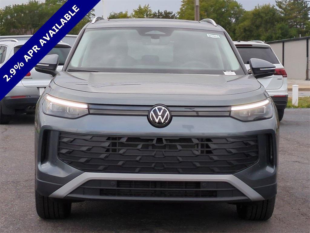 new 2025 Volkswagen Tiguan car, priced at $35,270