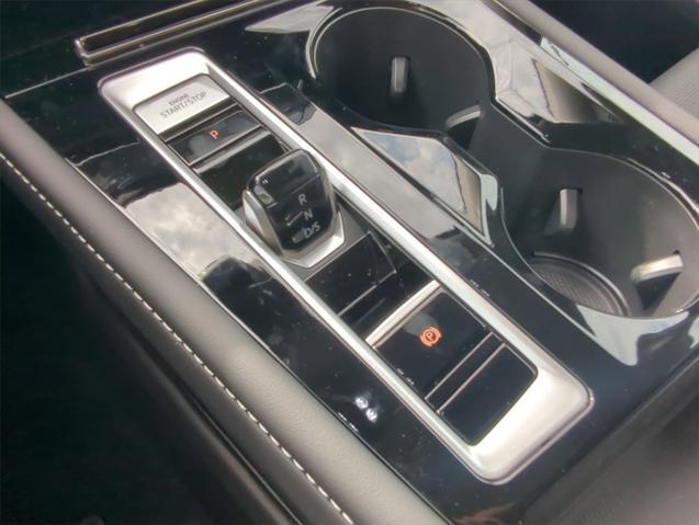 new 2025 Volkswagen Atlas car, priced at $47,607