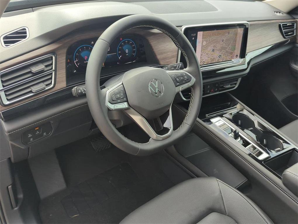 new 2025 Volkswagen Atlas car, priced at $45,607