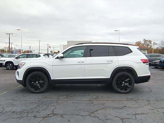 new 2025 Volkswagen Atlas car, priced at $47,073