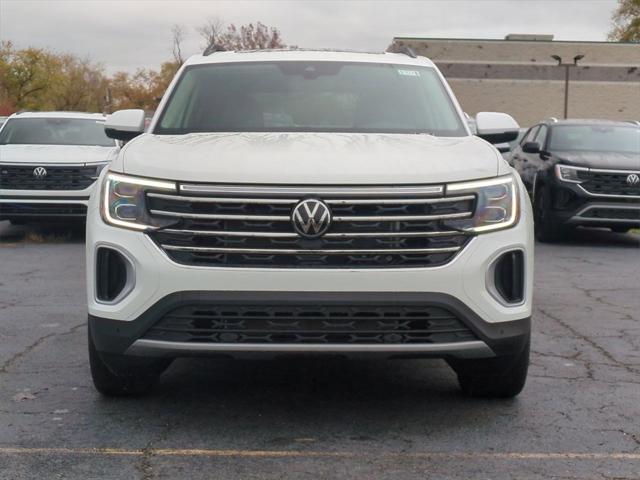 new 2025 Volkswagen Atlas car, priced at $47,073