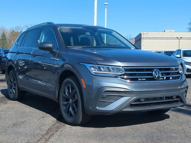 new 2024 Volkswagen Tiguan car, priced at $34,072