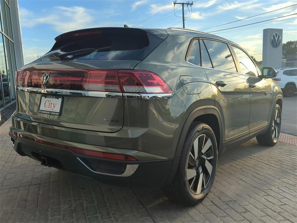 new 2026 Volkswagen Atlas Cross Sport car, priced at $47,394