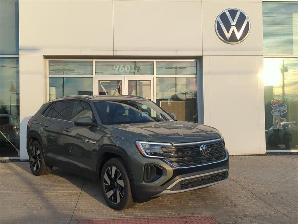 new 2026 Volkswagen Atlas Cross Sport car, priced at $47,394