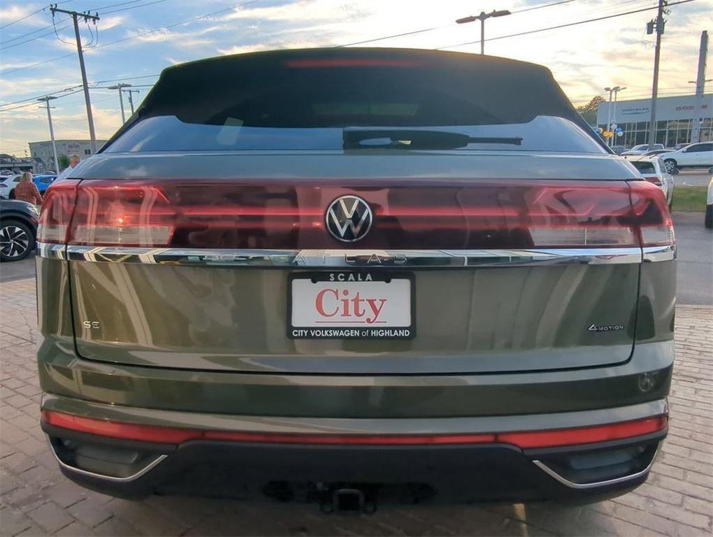 new 2026 Volkswagen Atlas Cross Sport car, priced at $47,394