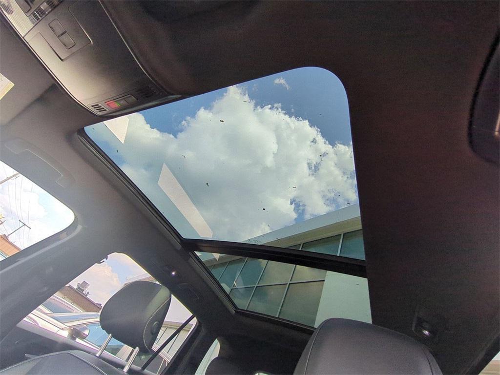 used 2022 Volkswagen Tiguan car, priced at $23,500