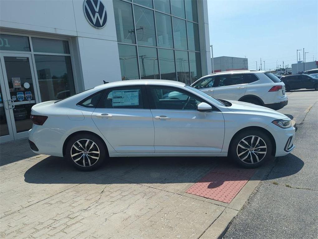 new 2025 Volkswagen Jetta car, priced at $26,912