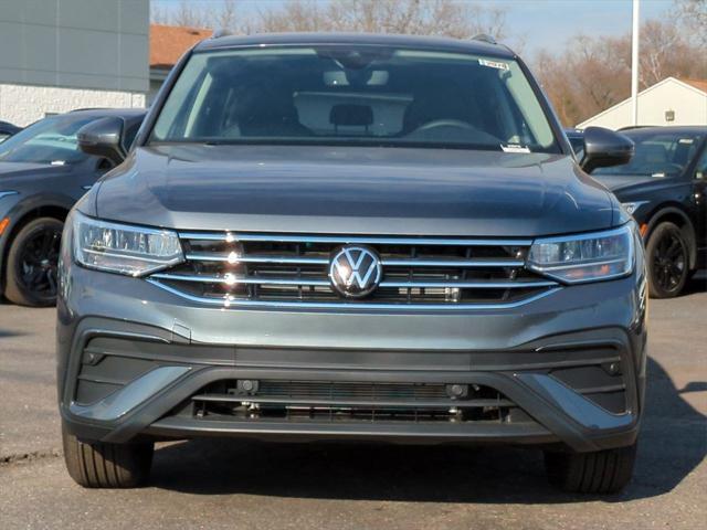 new 2024 Volkswagen Tiguan car, priced at $34,072