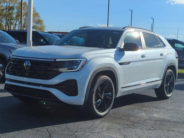 new 2025 Volkswagen Atlas Cross Sport car, priced at $50,000