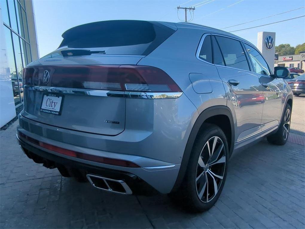 new 2025 Volkswagen Atlas Cross Sport car, priced at $48,935