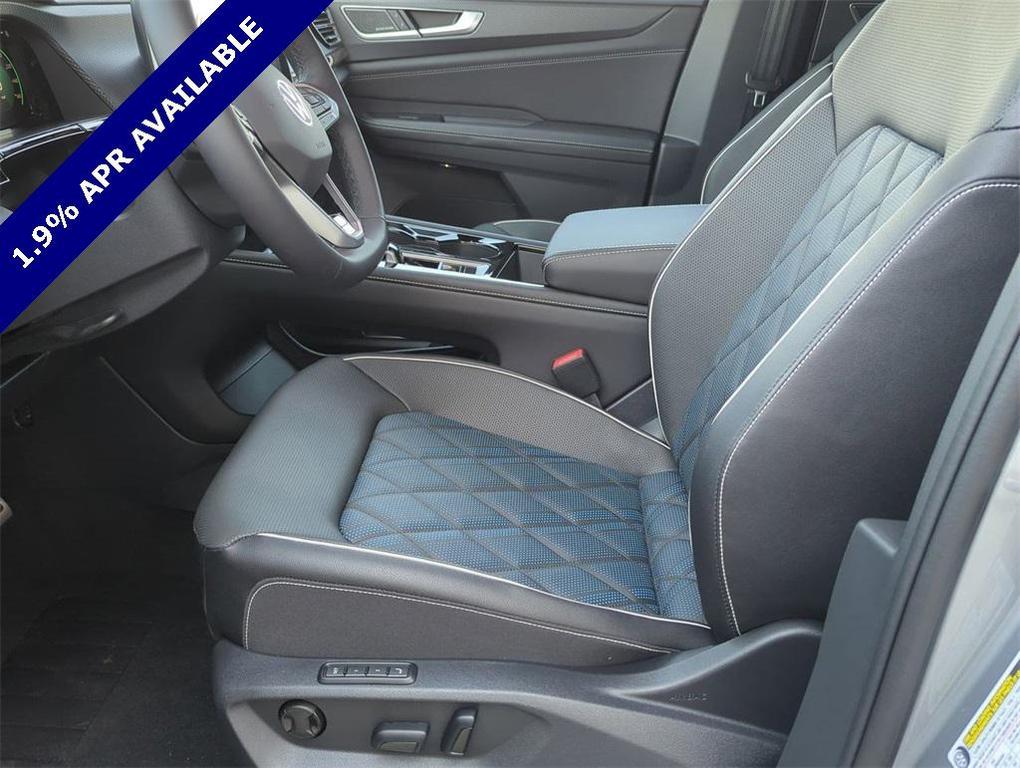 new 2025 Volkswagen Atlas Cross Sport car, priced at $47,435