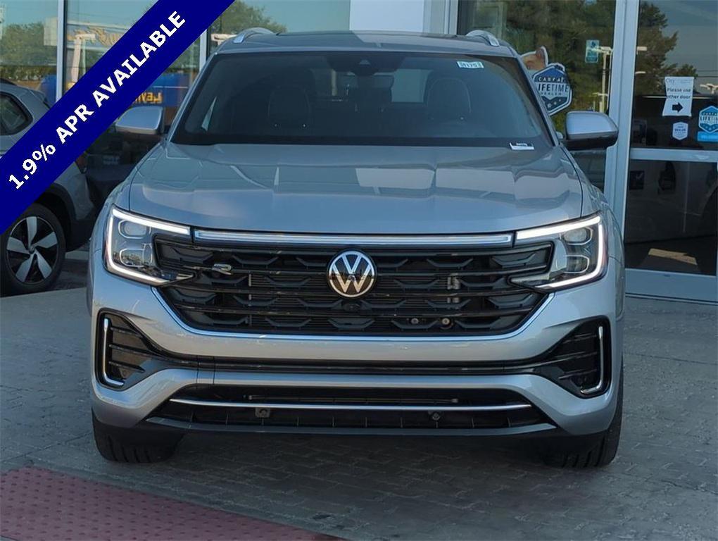 new 2025 Volkswagen Atlas Cross Sport car, priced at $47,435
