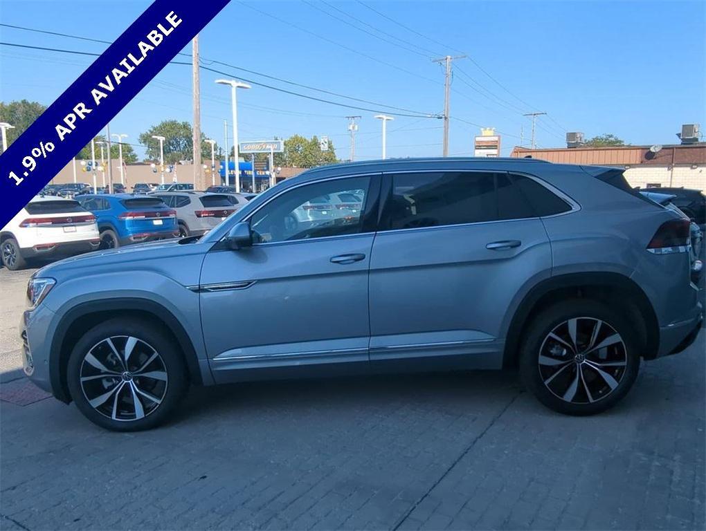 new 2025 Volkswagen Atlas Cross Sport car, priced at $47,435