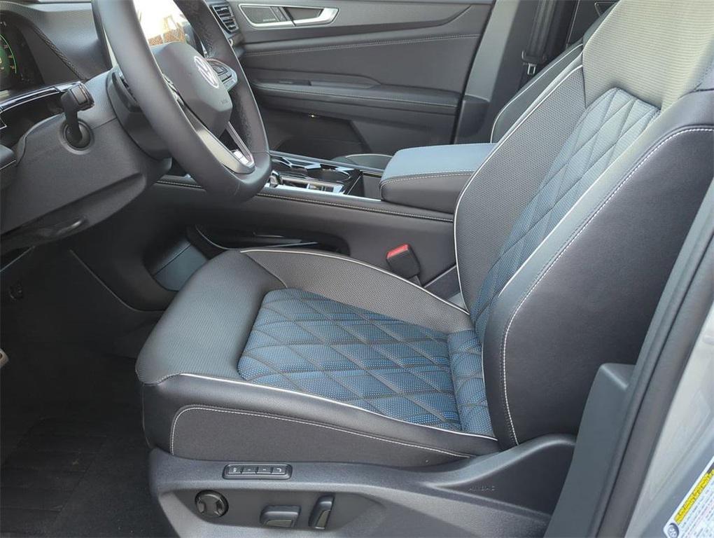 new 2025 Volkswagen Atlas Cross Sport car, priced at $48,935
