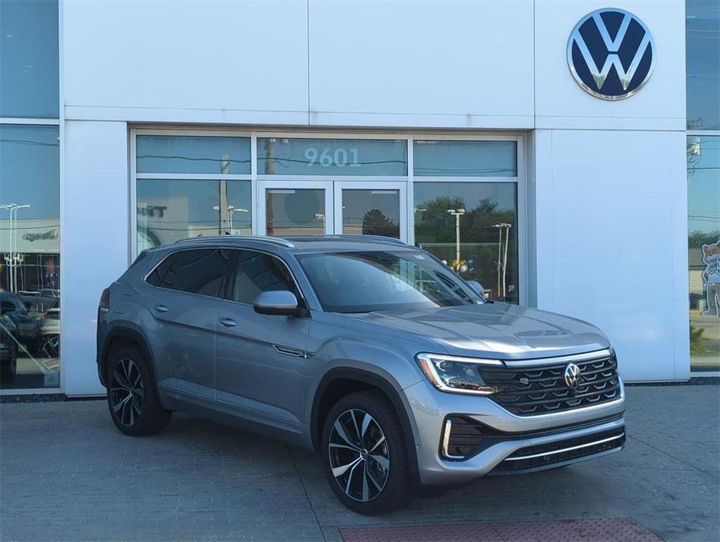 new 2025 Volkswagen Atlas Cross Sport car, priced at $48,935