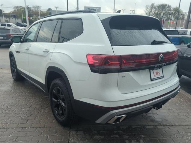 new 2025 Volkswagen Atlas car, priced at $45,502