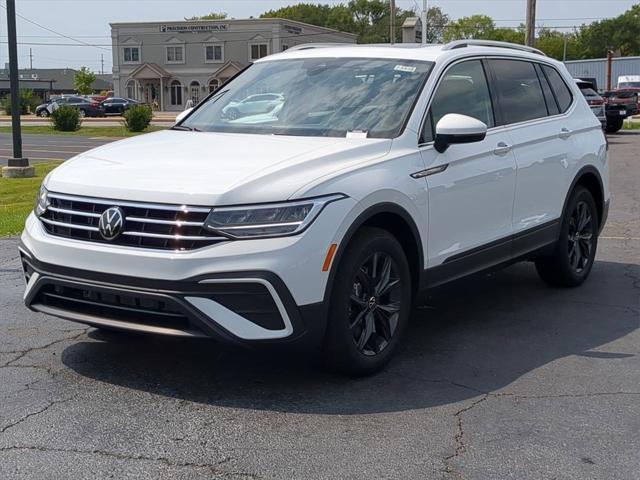 new 2024 Volkswagen Tiguan car, priced at $33,402