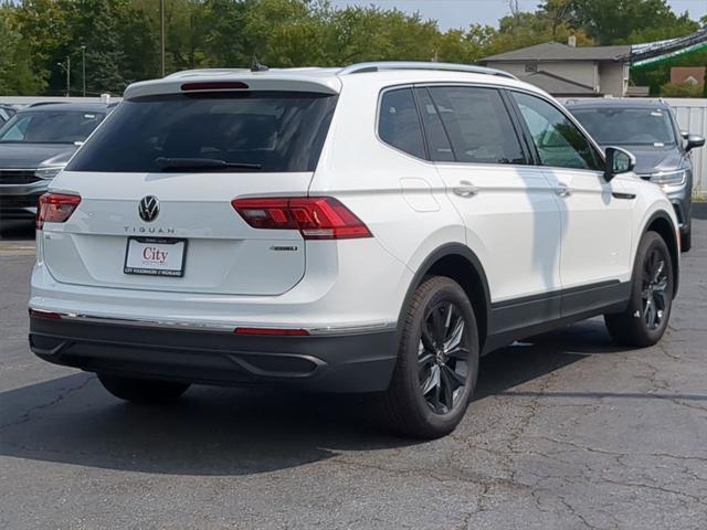 new 2024 Volkswagen Tiguan car, priced at $33,402