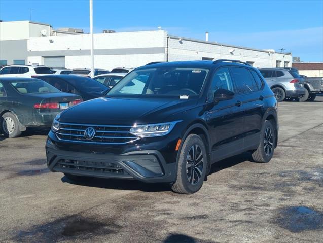 new 2024 Volkswagen Tiguan car, priced at $27,467