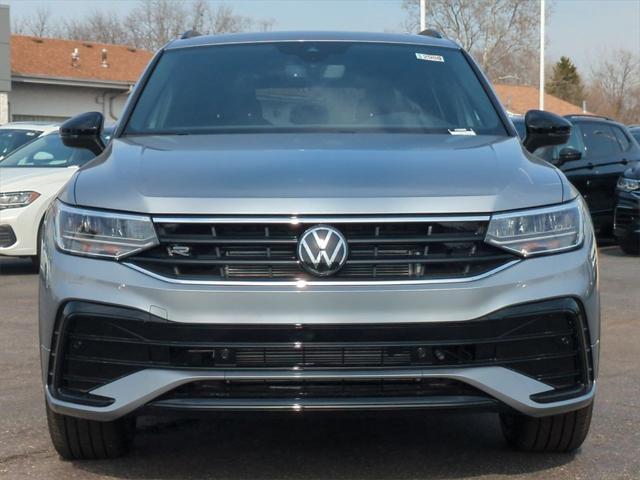 new 2024 Volkswagen Tiguan car, priced at $33,920