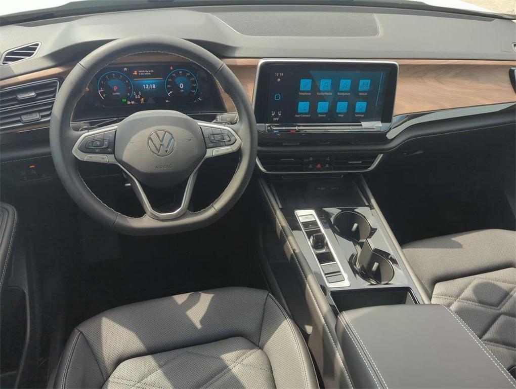 new 2025 Volkswagen Atlas car, priced at $43,573