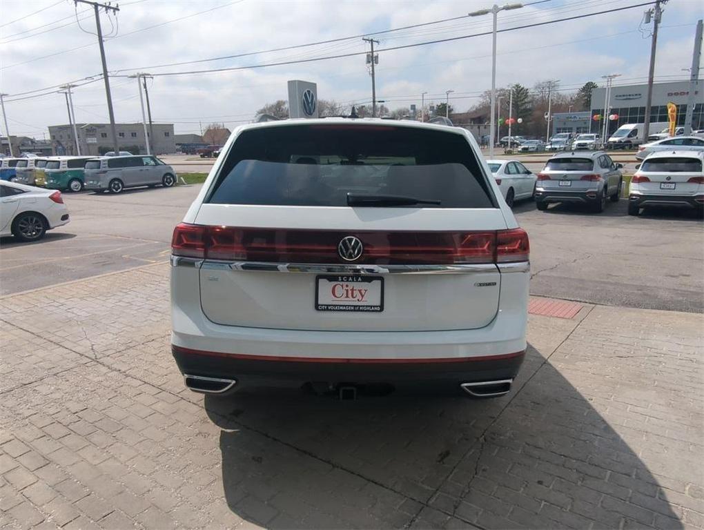 new 2025 Volkswagen Atlas car, priced at $43,573