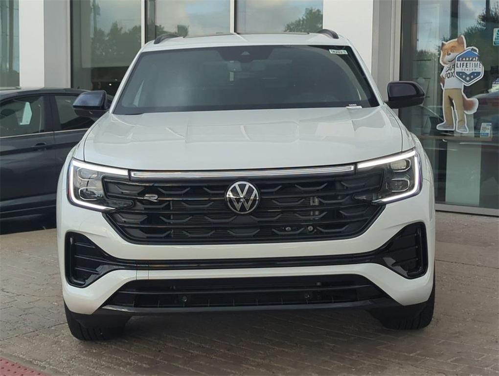 new 2026 Volkswagen Atlas Cross Sport car, priced at $53,326