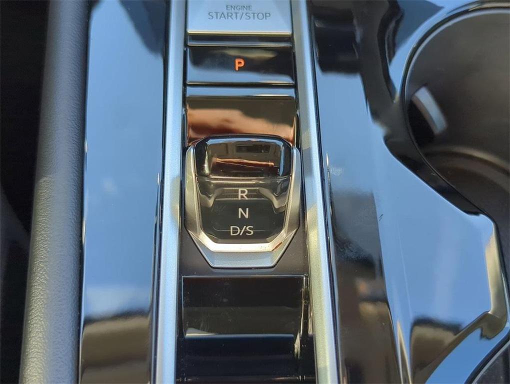 used 2024 Volkswagen Atlas car, priced at $38,295
