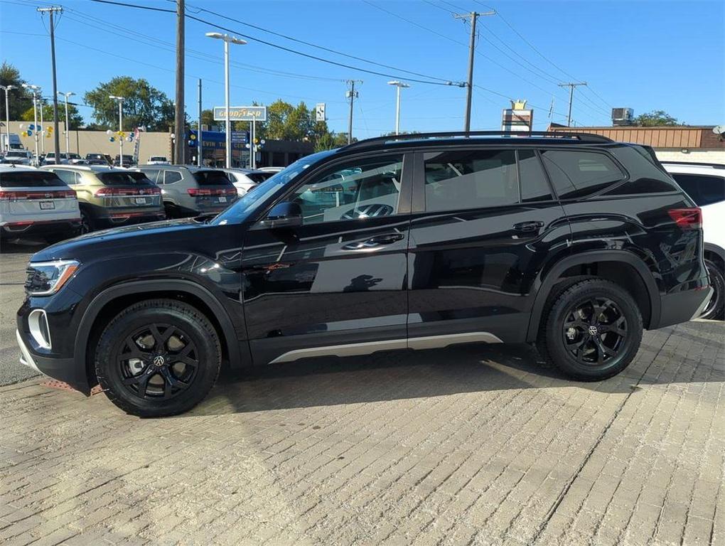 used 2024 Volkswagen Atlas car, priced at $38,295