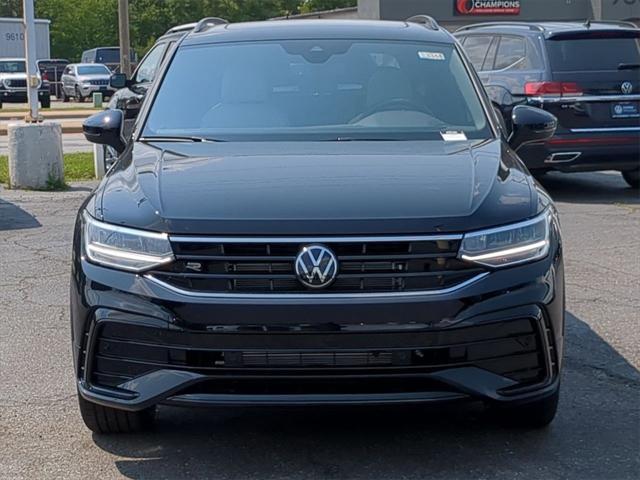 new 2024 Volkswagen Tiguan car, priced at $33,715